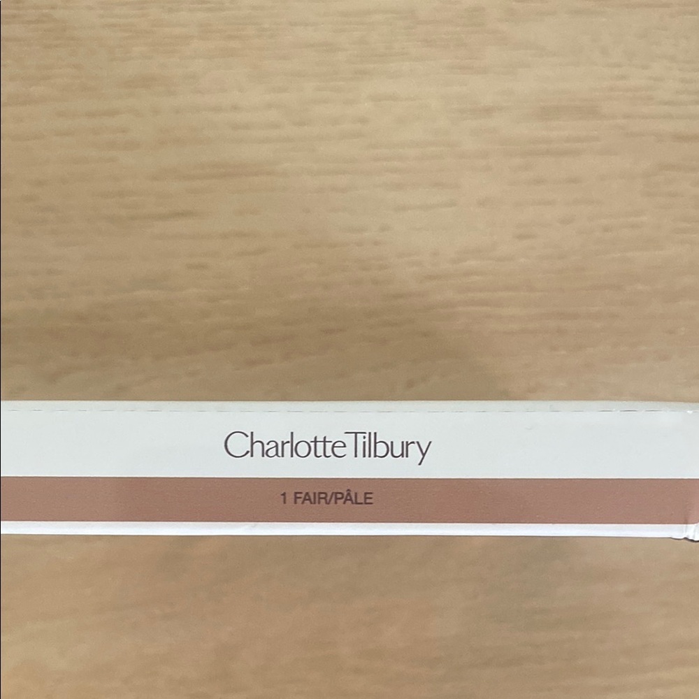 Charlotte Tilbury Sun-Kissed Glow Cream Bronzer Shade Fair NWT - Picture 5 of 6